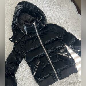 WOMEN'S WOODPECKER BOMBER JACKET - ALL WET BLACK